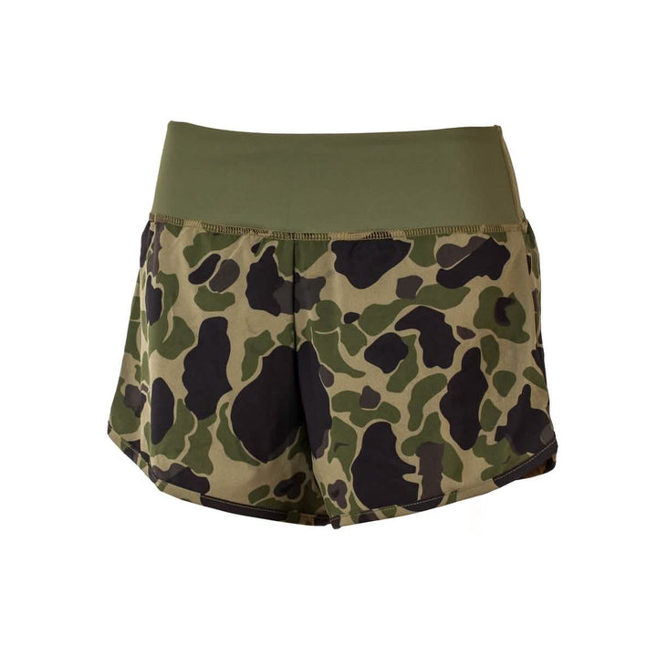 Women’s Training Shorts - ToughStretch by GORUCK feature a camouflage pattern and green waistband on white. Made from ToughStretch® fabric, these squat-proof shorts deliver ultimate durability, comfort, and performance.
.